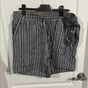 BNWT Royalty for Me shorts.